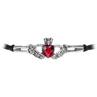 P781 - Claddagh By Night Choker