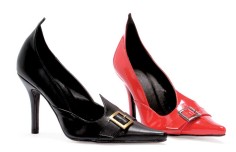 371-WITCHY - Red