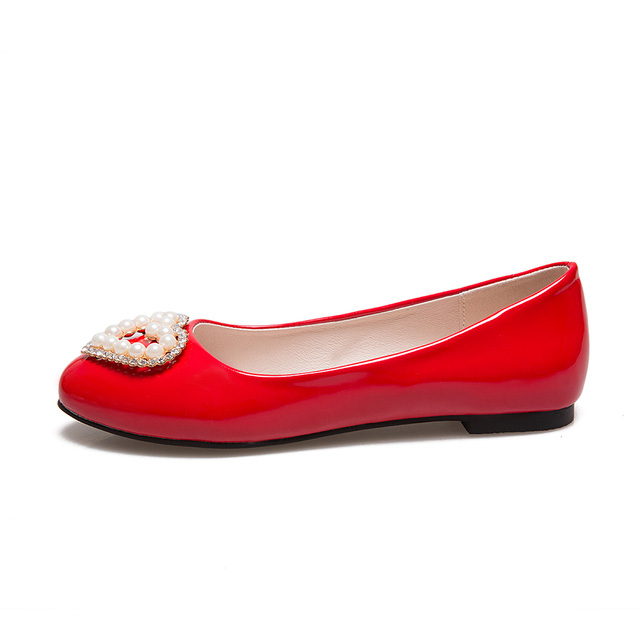 Round Toe Beads Decorated Ballet Wedding Flats Loafers - Red - Shaft Material: Faux Leather
Insole Material: Faux Leather
Lining Material: Synthetic
Outsole Material: Rubber in Shoes & Flats