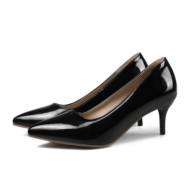 Pointed Toe Stiletto Heels Patent Kdrama Pumps - Black - Shaft Material: Patent
Insole Material: Faux Leather
Lining Material: Synthetic
Outsole Material: Rubber
Heels: 2.4 inches (6 cm) in Sexy Heels & Platforms