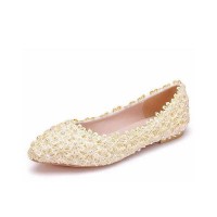 Pointed Toe Lace Flower Decorated Ballets Flats - Beige