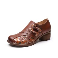 Round Toe Flower Decorated Bohemian Vintage Chunky Heels Loafer Pumps - Brown Faux Leather