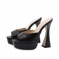 Peep Toe Platforms Designed Chunky Heels Summer Sandals - Black