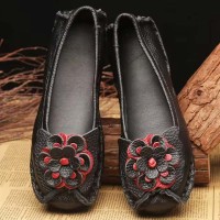 Round Toe Retro Bohemian Slip On Embroidered Flowers Flats Ballets - Black Leather