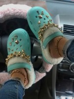 Metal Chain Decorated Plush Fluffy Sandals Slippers - SkyBlue