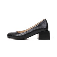 Round Toe Crocodile Embossed Retro Square Low Heels Shoes - Black