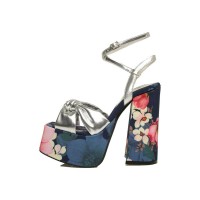 Chunky Heels Peep Toe Platforms Flower Print Ankle Buckle Straps Sandals - Silver
