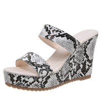 Peep Toe Platforms Snake Print Wedges Sandals - White