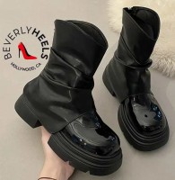 Round Toe Platforms Autumn Rain Boots with Back Zipper - Black