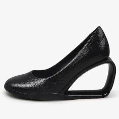 Round Toe Genuine Leather Wedges Heels Snake Print Pumps - Black