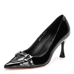 Pointed Toe Thin Block Heels Metal Buckle Decorated Vintage Pumps - Black