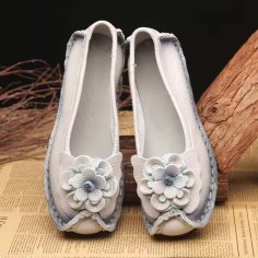 Round Toe Retro Bohemian Slip On Embroidered Flowers Flats Ballets - LightGray Leather