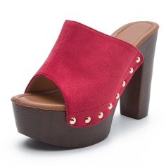 Peep Toe Rivet Decorated Suede Platforms Chunky Heels Sandals - Red