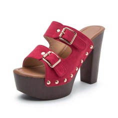 Chunky Heels Platform Peep Toe Buckle Flock Outdoor Rivet Sandals  - Red