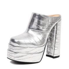 Round Toe Chunky Heels Platforms Crocodile Pattern Matte Sandals - Silver