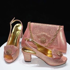 Peep Toe Rhinestones Glitters Chunky Heels Slingback Sandals Pumps with Bag  - Peach Synthetic