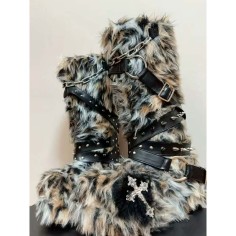 Round Toe Knee Highs Customized Rivet Decorated Bonding Straps Gothic Punk Boots - Gray Faux Fur