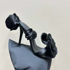 Peep Toe Gladiator Straps Rose Flower Decorated Stilettos Sandals - Black Silk