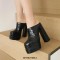 Round Toe Chunky Heels Platforms Crocodile Pattern Matte Sandals - Gold