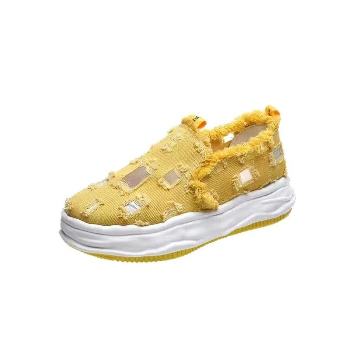 Homie Breathable Sneakers - Yellow - Color: Yellow
Season: Spring-Summer22
Upper Material: Canvas
Insole Material: PU
Outsole Material: Rubber
Closure Type: Zip
Boot Material: Leather Cloth Stitching
Shaft Material: Air Mesh
 in Shoes & Flats