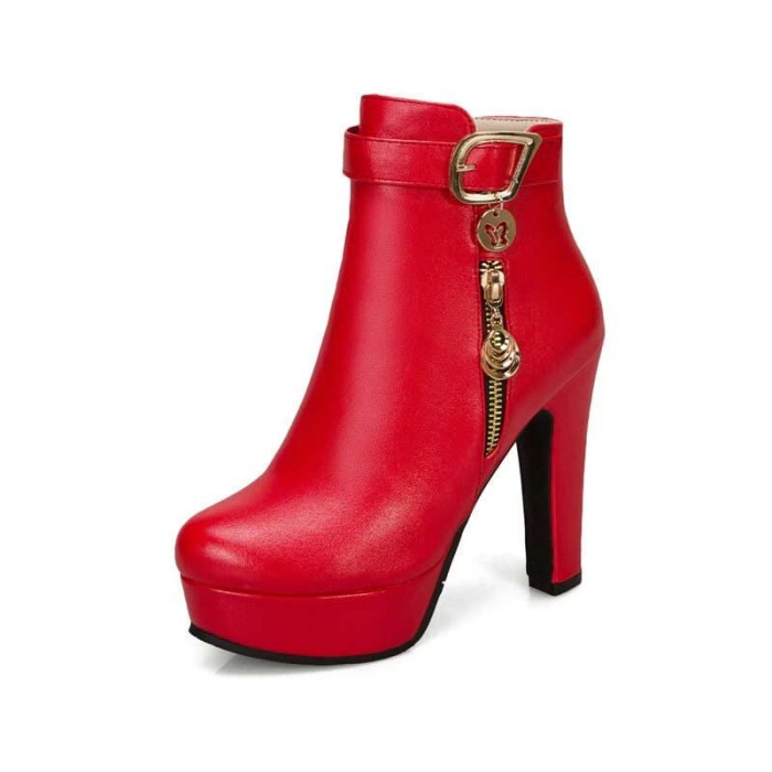 Cuban Heels Platform Ankle Buckle Strap Lita Booties with Side Zipper - Red - Color: Red
4.5 - Inch Heel
1.3 - Inch Platform

 in Sexy Boots