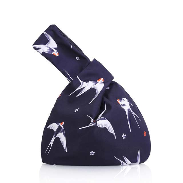 Japanese Mini Wrist Knot Printed Washable Waterproof Shopping Bags - 【Handbags Type】 Wrist Bags
【Material】 Polyster
【Capacity 】 Small Change, Cosmetics, Phone etc..
【Note】 Please allow 1-3cm differs due to manual measurement.


 in Bags, Backpacks, Handbags & Wallets