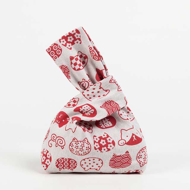 Japanese Mini Wrist Knot Printed Washable Waterproof Shopping Bags - 【Handbags Type】 Wrist Bags
【Material】 Linen
【Capacity 】 Small Change, Cosmetics, Phone etc..
【Note】 Please allow 1-3cm differs due to manual measurement.


 in Bags, Backpacks, Handbags & Wallets
