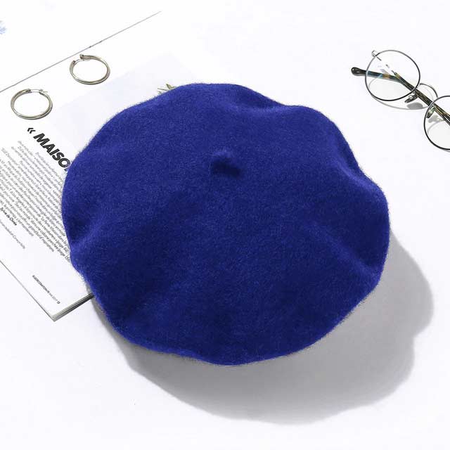 Autumn Winter Trend Wool Paris French Berets Hats - Royal Blue - Note: Due to the different monitor and light effect, the actual color of the item might be slightly different from the color showed on the pictures. Thank you!

Material: Wool
Size: 20.8 inches / 22.4 inches in Caps, Chokers, Scarfs, Hats & Headwear