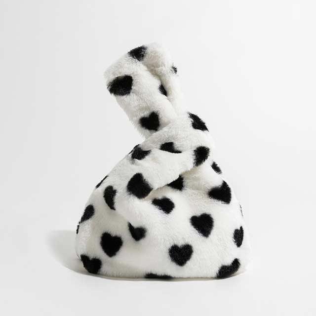 Japanese Mini Wrist Knot Faux Fur Foldable Shopping Bags - White Black Hearts - 【Handbags Type】 Wrist Bags
【Material】 Faux Fur
【Capacity 】 Small Change, Cosmetics, Phone etc..
【Note】 Please allow 1-3cm differs due to manual measurement.


 in Bags, Backpacks, Handbags & Wallets