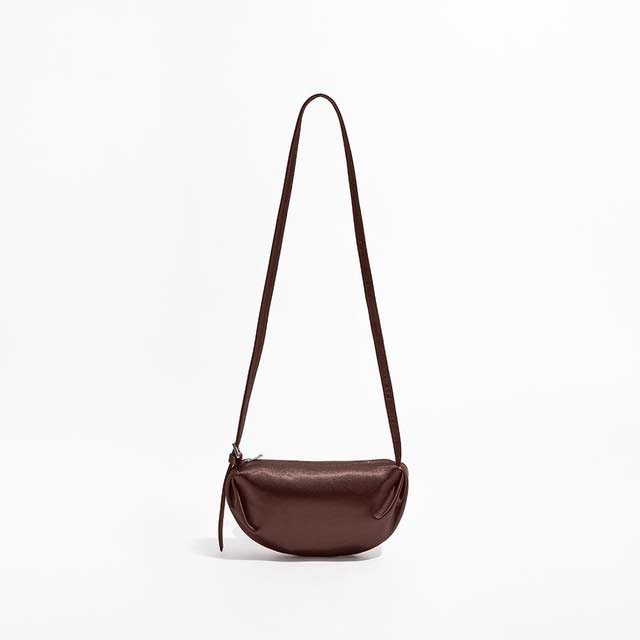 Korean Style Dumpling Shape Crossbody Mini Purse Bags - Brown - Occasion: Versatile
Interior: Interior Zipper Pocket in Bags, Backpacks, Handbags & Wallets