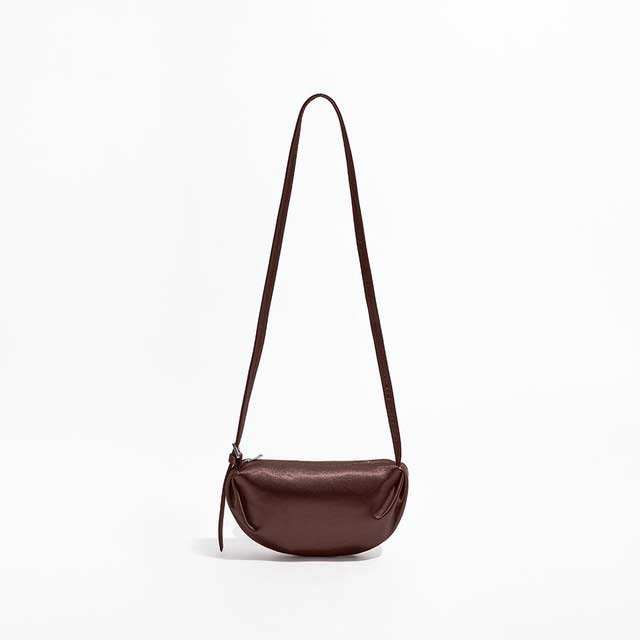 Korean Style Dumpling Shape Crossbody Mini Purse Bags - Brown - Occasion: Versatile
Interior: Interior Zipper Pocket in Bags, Backpacks, Handbags & Wallets