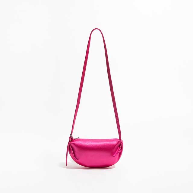 Korean Style Dumpling Shape Crossbody Mini Purse Bags - Pink - Occasion: Versatile
Interior: Interior Zipper Pocket in Bags, Backpacks, Handbags & Wallets