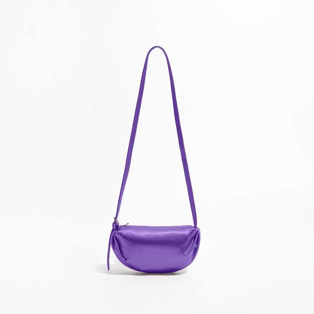 Korean Style Dumpling Shape Crossbody Mini Purse Bags - Purple - Occasion: Versatile
Interior: Interior Zipper Pocket in Bags, Backpacks, Handbags & Wallets