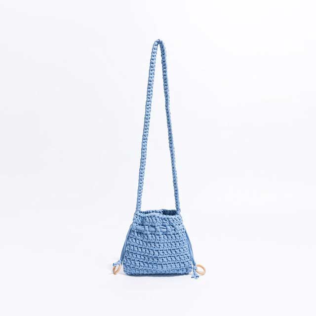Cotton Rope Knitted Crossbody Small Purse Bag - Blue - 【Handbags Type】 Purse Bags
【Material】 Cotton Fabric
【Size】 (Width)19cm * (Height)17cm *
【Capacity 】 Small Change, Cosmetics, Phone etc..
【Note】 Please allow 1-3cm differs due to manual measurement.


 in Bags, Backpacks, Handbags & Wallets