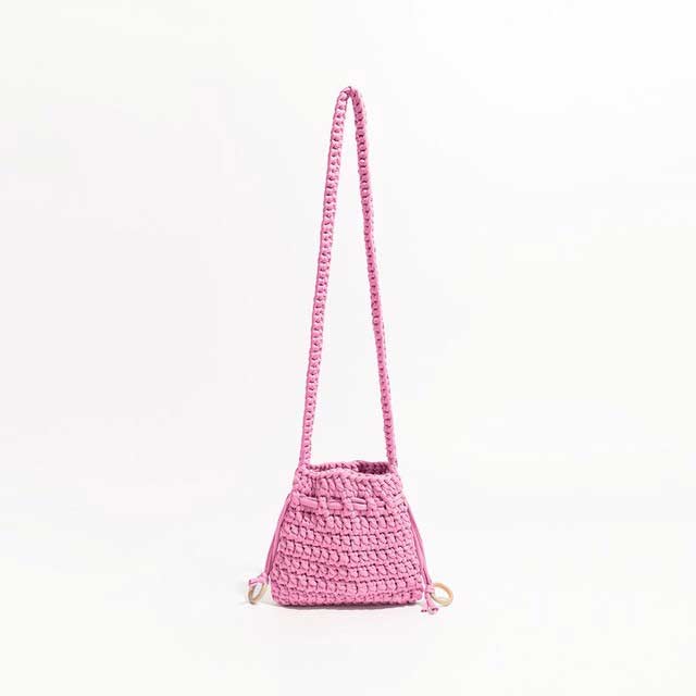 Cotton Rope Knitted Crossbody Small Purse Bag - Pink - 【Handbags Type】 Purse Bags
【Material】 Cotton Fabric
【Size】 (Width)19cm * (Height)17cm *
【Capacity 】 Small Change, Cosmetics, Phone etc..
【Note】 Please allow 1-3cm differs due to manual measurement.


 in Bags, Backpacks, Handbags & Wallets