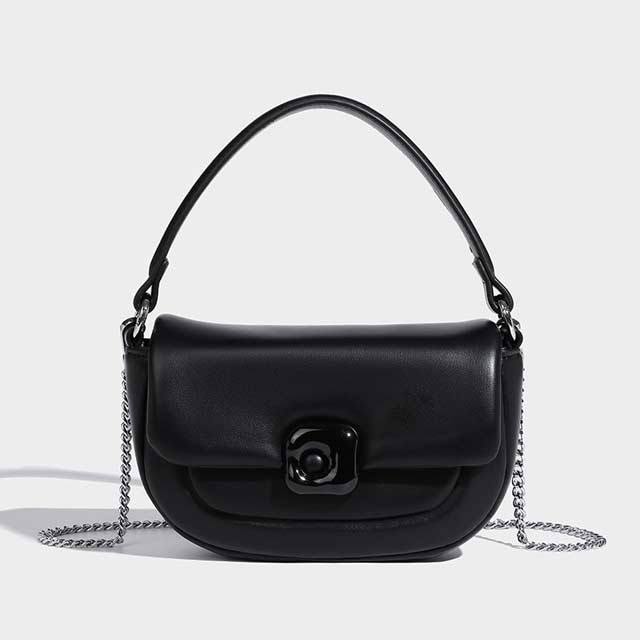 Top Handle Vegan Leather Crossbody Chain Saddle Bag - Black - 【Handbags Type】 Crossbody, Saddle Bag
【Material】 Faux Leather
【Size】 (Width)19 cm * (Height)12.5 cm *
【Capacity 】 Small Change, Cosmetics, Phone etc..
【Note】 Please allow 1-3cm differs due to manual measurement.


 in Bags, Backpacks, Handbags & Wallets