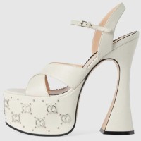 Peep Toe Cross Straps Platforms Rhinestones Ankle Buckle Straps Chunky Heels Sandals - White