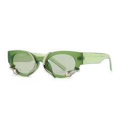 Retro Shades Cat Eye Small Frame Snake Decorated Sunglasses - Green